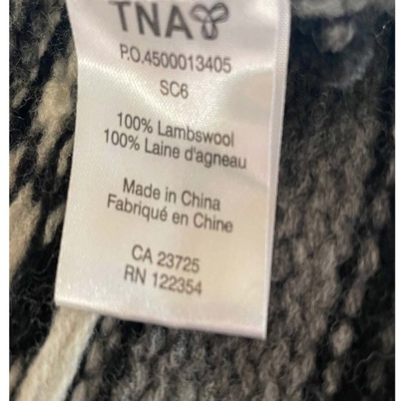 Aritzia TNA 100% Lambswool Grey Long Sleeve Sweater - Picture 6 of 6